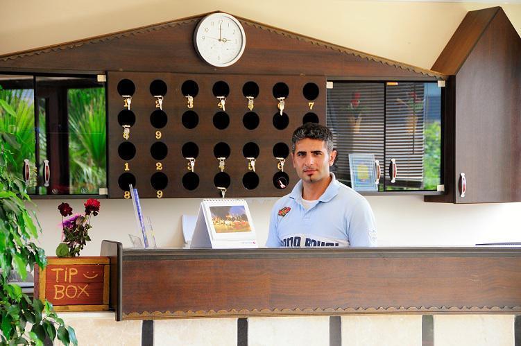 Las Palmeras Hotel Çamyuva Zewnętrze zdjęcie