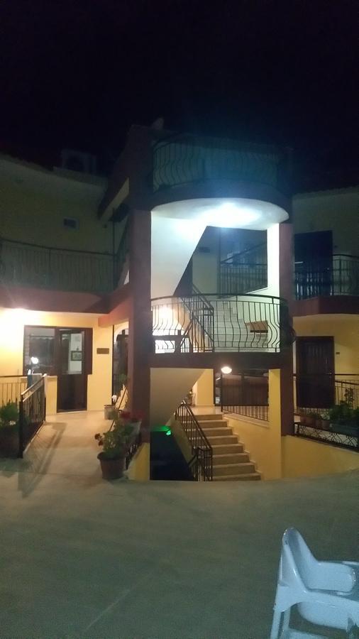 Las Palmeras Hotel Çamyuva Zewnętrze zdjęcie