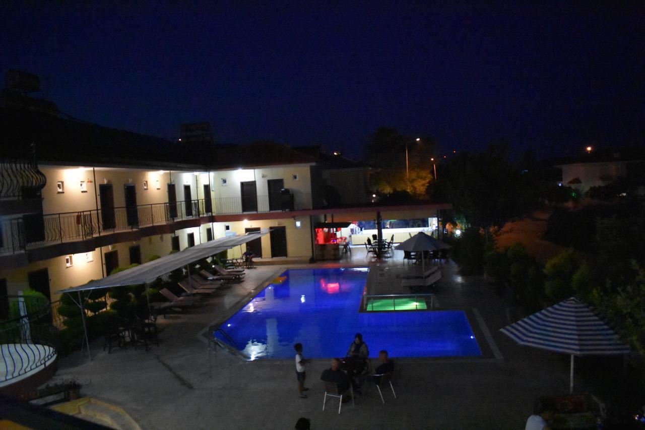 Las Palmeras Hotel Çamyuva Zewnętrze zdjęcie