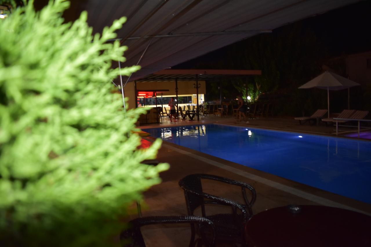 Las Palmeras Hotel Çamyuva Zewnętrze zdjęcie