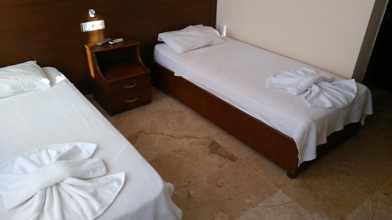 Las Palmeras Hotel Çamyuva Zewnętrze zdjęcie